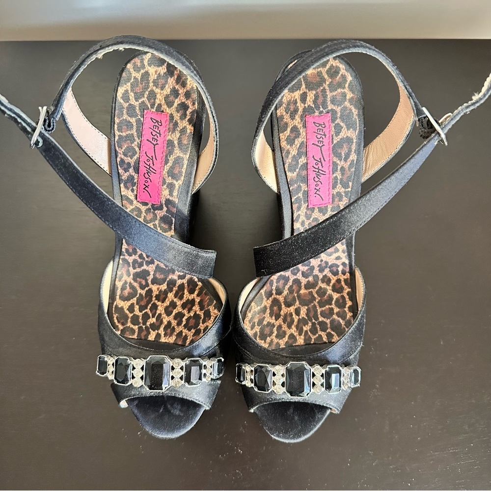 Betsey Johnson Black Satin Wedge Platform Sandals - Picture 2 of 7